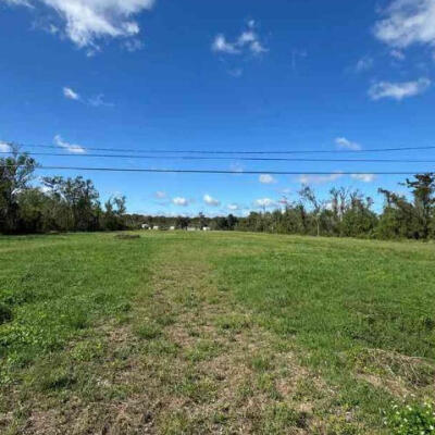 إعلان عن إجراء سمسرة عمومية لكراء قطعة أرضية فلاحية بإقليم الحاجب